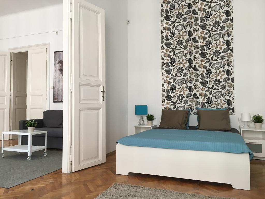 Budget Apartment by Hi5-Rákoczi 24 Budapest Kültér fotó