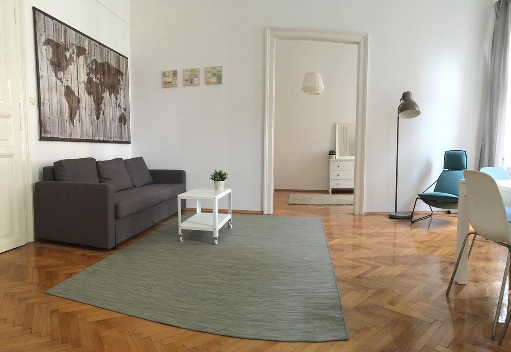 Budget Apartment by Hi5-Rákoczi 24 Budapest Kültér fotó