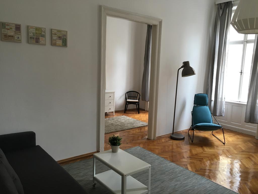 Budget Apartment by Hi5-Rákoczi 24 Budapest Kültér fotó